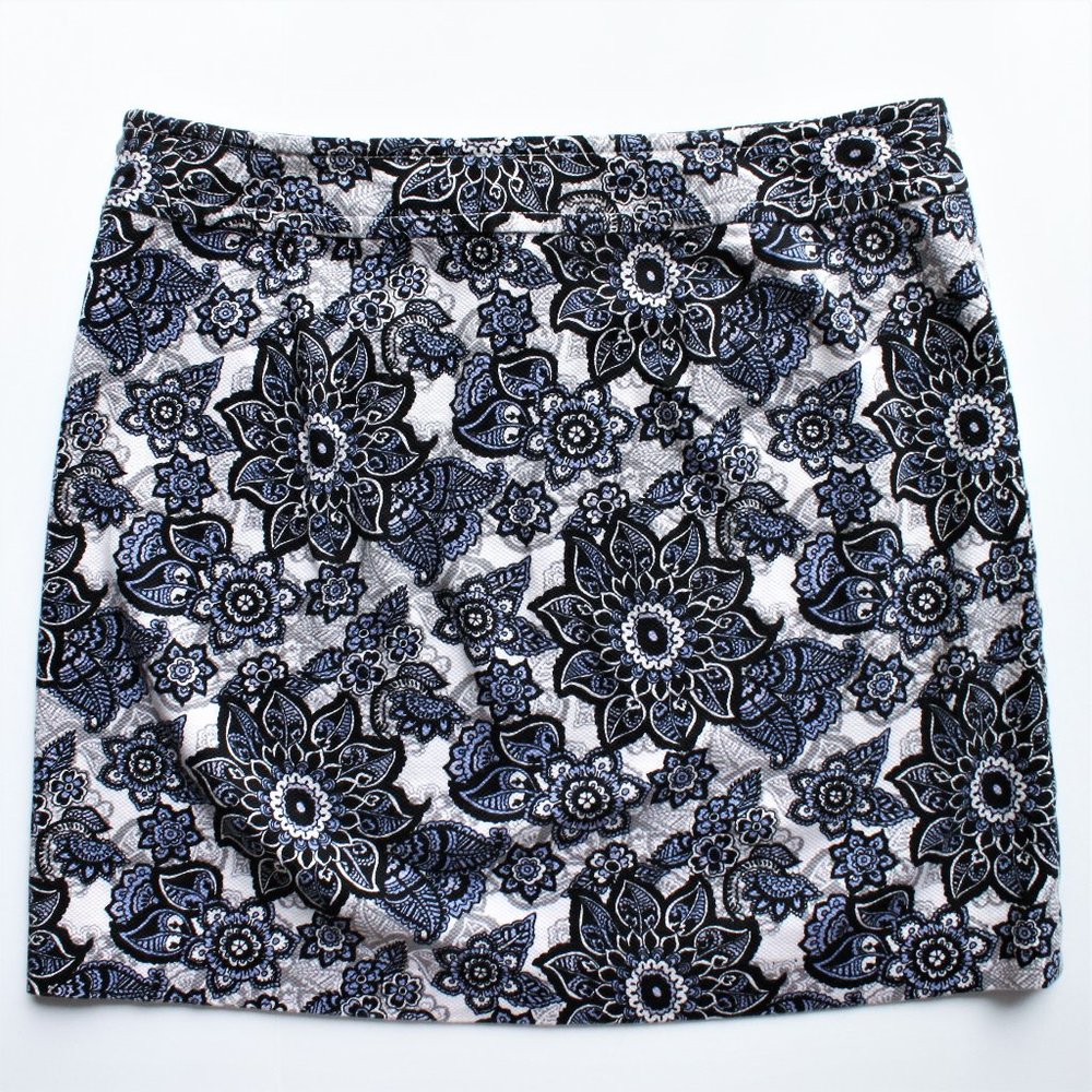 LOFT Skirt Short Stretch Straight Blue Floral - Picture 2 of 10